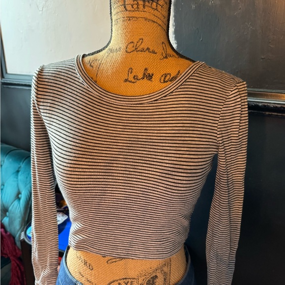 Vintage forever 21 top - Picture 2 of 3